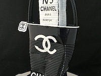Norman gekko (xx) - chanel bag with n.5 perfume - limited edition - afbeelding 1 van  11