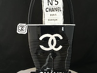 Norman gekko (xx) - chanel bag with n.5 perfume - limited edition - afbeelding 10 van  11
