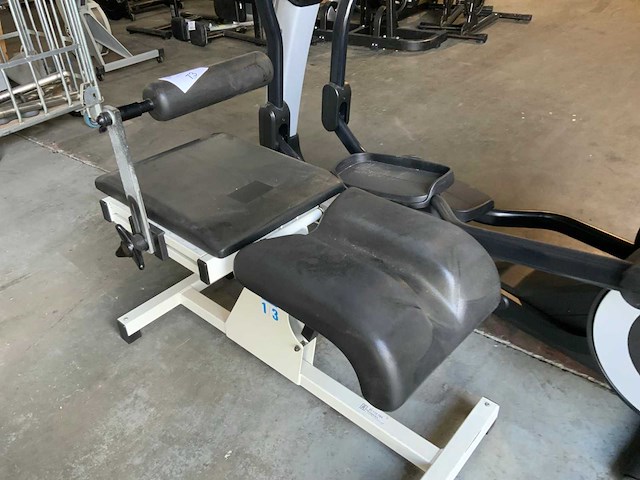 Norsk abdominal bench krachtstation - afbeelding 2 van  4