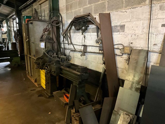 Norton 180 universele draaibank - afbeelding 1 van  10