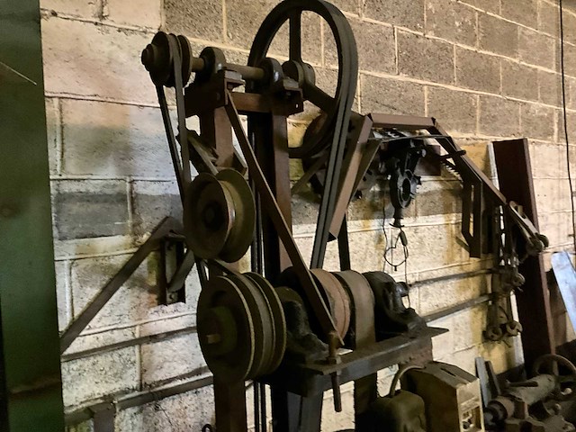 Norton 180 universele draaibank - afbeelding 9 van  10