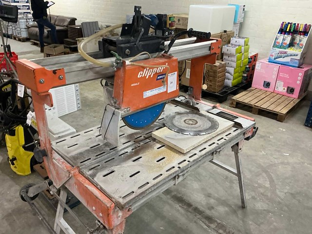 Norton clipper cst 85 tegelzaagmachine - afbeelding 3 van  8