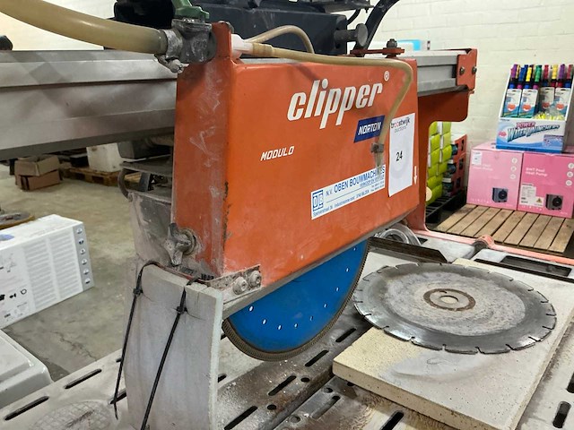 Norton clipper cst 85 tegelzaagmachine - afbeelding 4 van  8