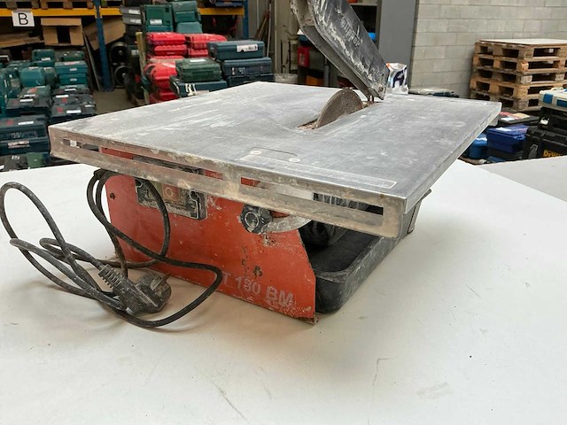 Norton clipper tt 180 bm tegelzaagmachine - afbeelding 1 van  7