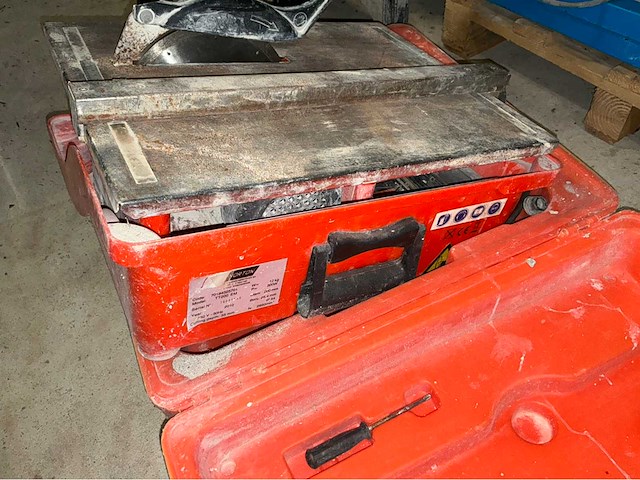 Norton clipper tt200 em tegelsnijapparaat - afbeelding 5 van  8