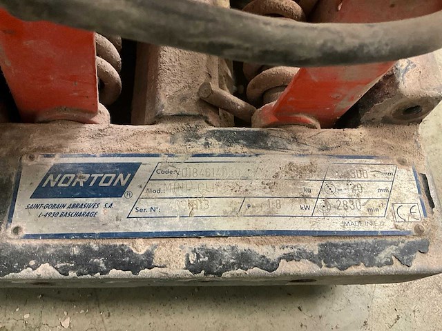 Norton mini clipper tegelzaagmachine - afbeelding 5 van  5