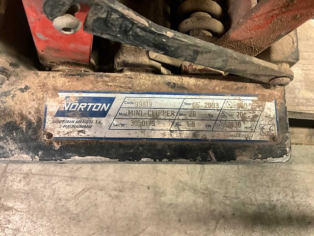 Norton mini clipper tegelzaagmachine - afbeelding 4 van  6