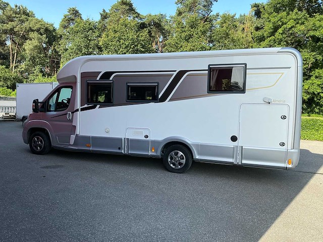 Notin lgc camper - afbeelding 12 van  33