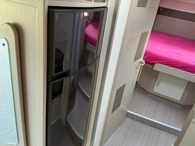 Notin lgc camper - afbeelding 20 van  33
