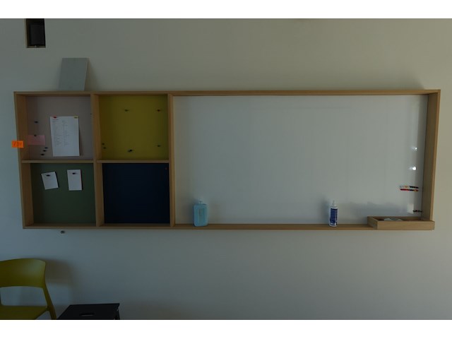 Notitiebord meubel - afbeelding 1 van  3