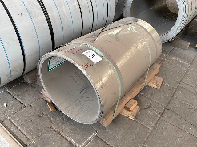 Novacel 316l rvs plaatstaal op rol - afbeelding 1 van  3