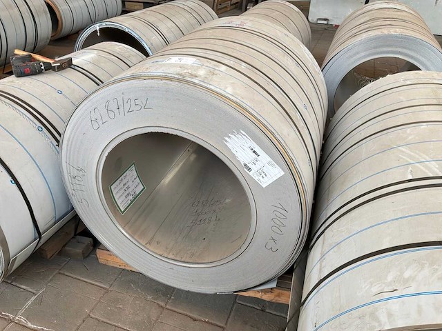 Novacel 316l rvs plaatstaal op rol - afbeelding 2 van  6