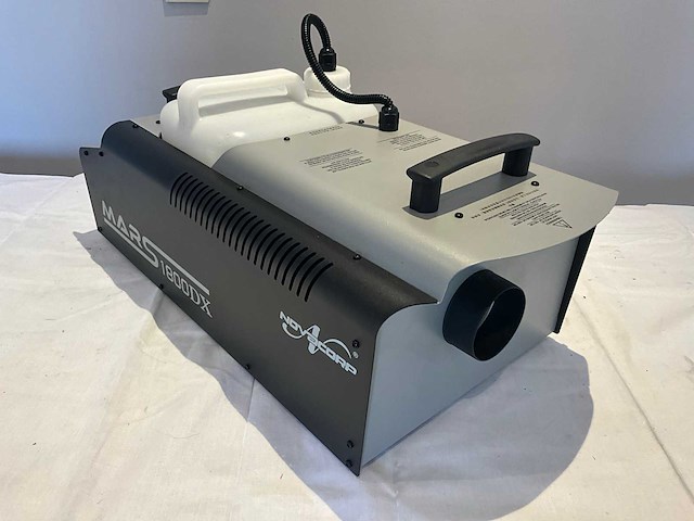 Novacorp mars 1800dx rookmachine - afbeelding 1 van  4