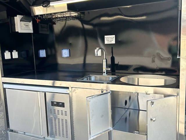 Novada exclusieve buitenkeuken - nieuw prototype - afbeelding 2 van  23