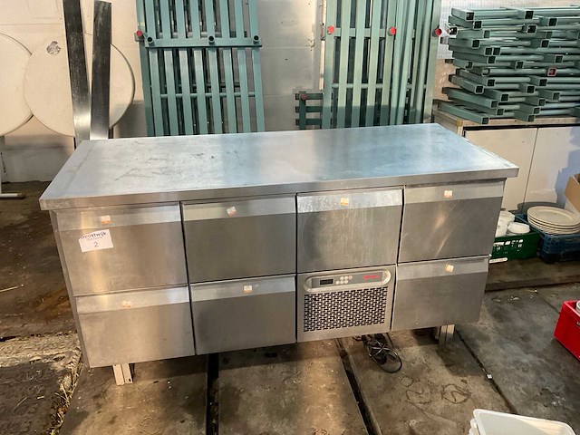 Novameta k-esm-t2/t8-34 koelwerkbank - afbeelding 1 van  9