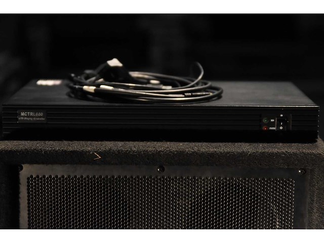 Novastar - mctrl 600 led processor - video - afbeelding 1 van  3