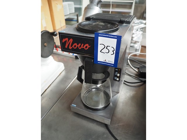 Novo - afbeelding 1 van  6