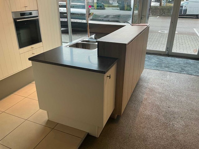 Novy, siemens, franke keukenopstelling - afbeelding 2 van  12