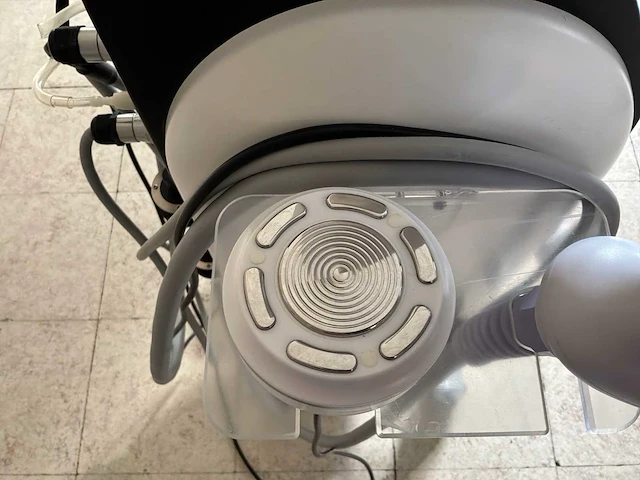 Nt shape lichaamscontouring & huidverstrakking apparaat - afbeelding 5 van  9
