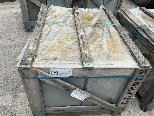 Nts mustang gekloven/gezaagd natuursteen tuintegels ca. 96,48m2 - afbeelding 2 van  3