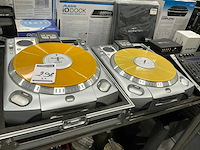 Numark multiplayer (2x) - afbeelding 1 van  5