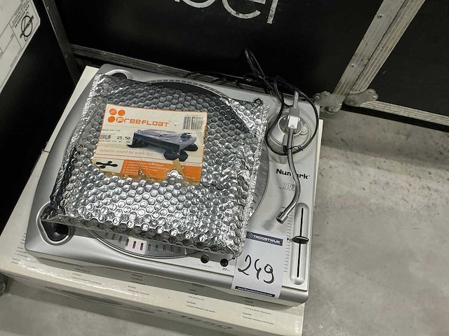 Numark tt1650 en ttusb platenspeler (2x) - afbeelding 2 van  4