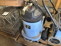 Numatic industriële stofzuiger - afbeelding 1 van  3