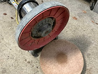 Numatic nmd 1000s eenschijfsmachine - afbeelding 5 van  7