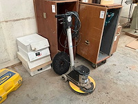 Numatic vlakschuurmachines-boenmachine vloer - afbeelding 1 van  4