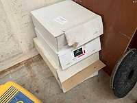 Numatic vlakschuurmachines-boenmachine vloer - afbeelding 4 van  4