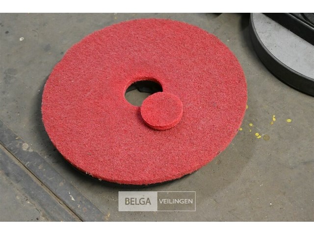 Numatic vloerpoliermachine - afbeelding 6 van  6