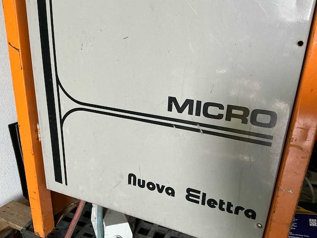 Nuova elettra micro trif oplader heftruck - afbeelding 3 van  3
