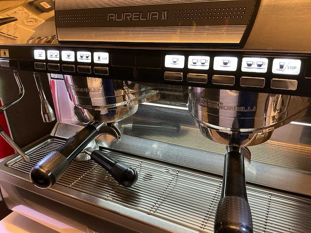 Nuova simonelli aurelia ii met fiorenzato f64/e koffiemolen koffie- & espressomachines - afbeelding 3 van  10