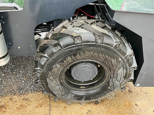 Nycheki y25-42 - 4x4 terrein heftruck - ongebruikt - afbeelding 7 van  37