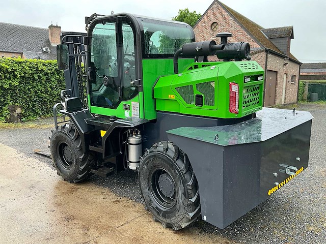 Nycheki y25-42 - 4x4 terrein heftruck - ongebruikt - afbeelding 23 van  37