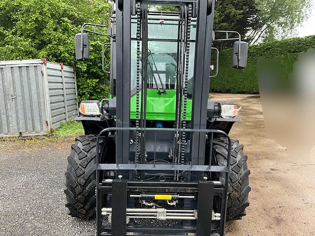 Nycheki y25-42 - 4x4 terrein heftruck - ongebruikt - afbeelding 36 van  37
