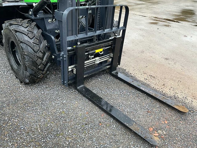 Nycheki y25-42 - 4x4 terrein heftruck - ongebruikt - afbeelding 6 van  6