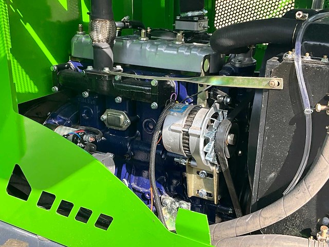 Nycheki y25-42 shovel / wiellader met cabine en graafbak - afbeelding 29 van  37