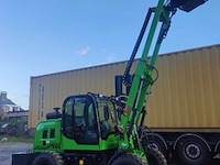 Nycheki y25-42 telescopische kniklader 4x4 - snelwissel - laadbak + palletvork - afbeelding 1 van  19