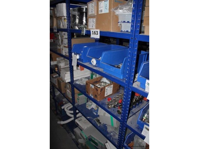 O.a. geberit onderdelen - geberit - toilet onderdelencimbera onderdelen - cimbera - diverse koppelingenkranen - diverse typesafvoerpijpen - flexibel - afbeelding 1 van  4