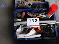 O.a. handgereedschap diversen ijzerschaar verfroller diversen in berner bakken - berner - afbeelding 3 van  3