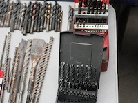 O.a. set boren - diverse maten beitels - diverse maten boorcassette - diverse maten - afbeelding 3 van  3