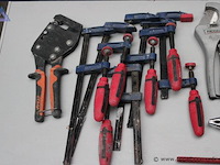 O.a. set lijmklemmen - diverse maten krimptang - mannesmann pijpsnijder - ridgid waterpomptang handgereedschap diversen - afbeelding 2 van  3