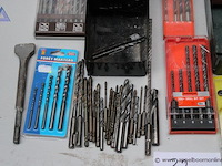 O.a. set metaalboren - diverse maten set houtboren - diverse maten set steenboren - diverse maten set boorhouders - diverse maten losse boren - diverse maten - afbeelding 2 van  4