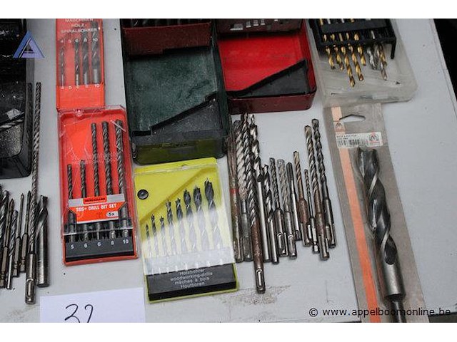 O.a. set metaalboren - diverse maten set houtboren - diverse maten set steenboren - diverse maten set boorhouders - diverse maten losse boren - diverse maten - afbeelding 3 van  4