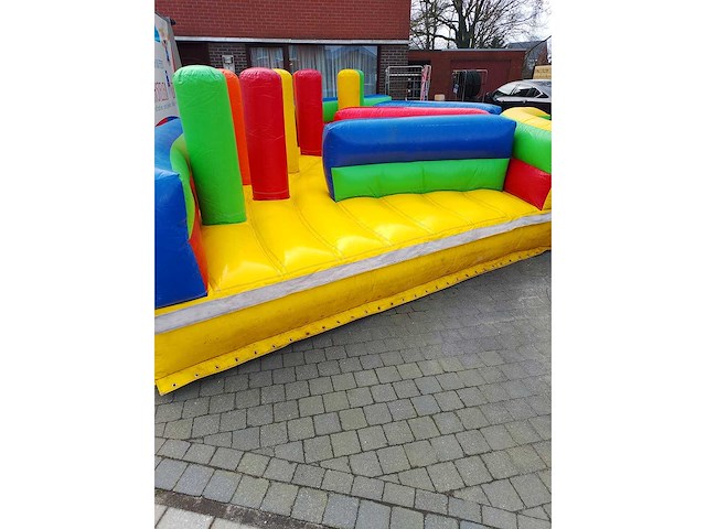 Obstacle course & bouncy castle - afbeelding 2 van  2