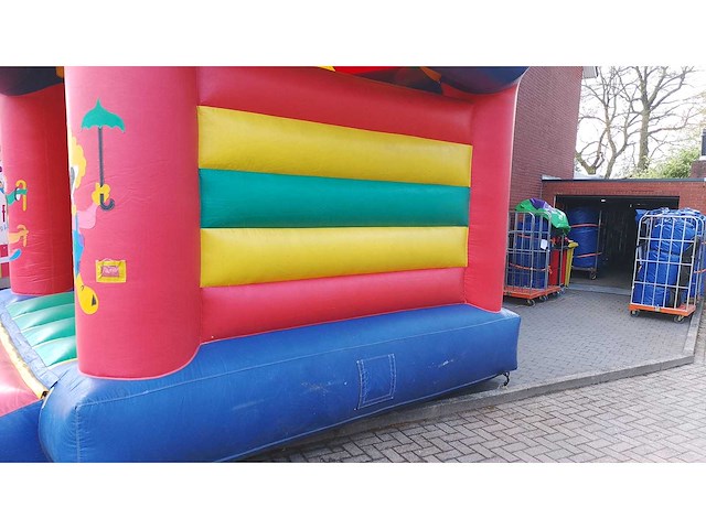 Obstacle course & bouncy castle - afbeelding 11 van  11