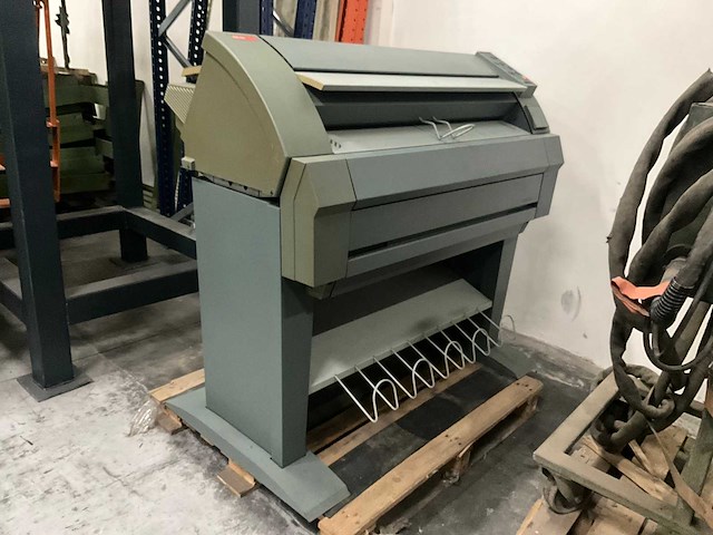 Oce 7055 digitale kleurenprinter/plotter - afbeelding 1 van  15