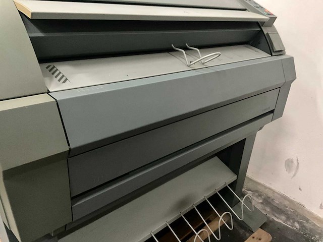 Oce 7055 digitale kleurenprinter/plotter - afbeelding 9 van  15