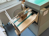 Océ 80 manuele plooi- en nietmachine - afbeelding 3 van  7